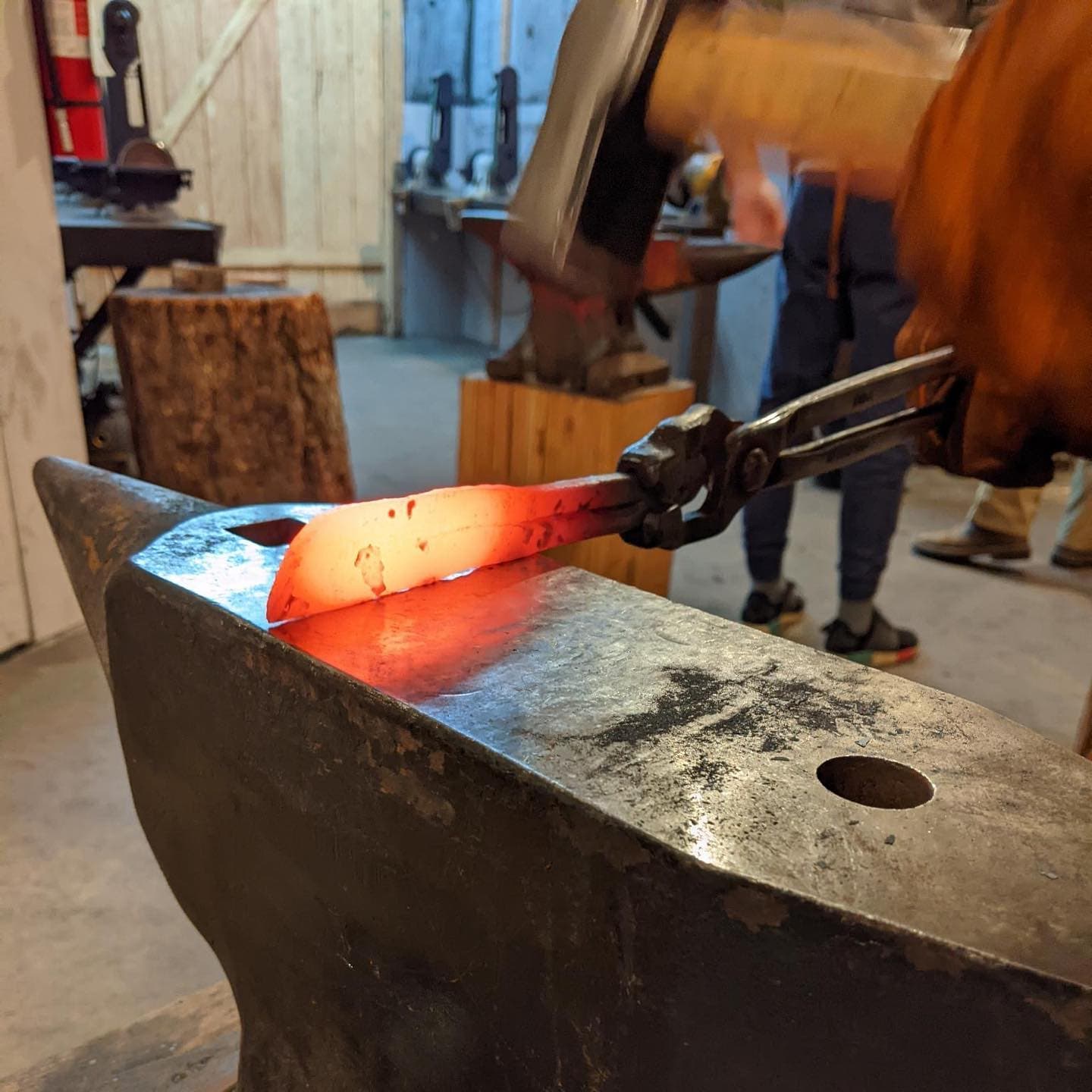 Forged a knife that can only cut butter